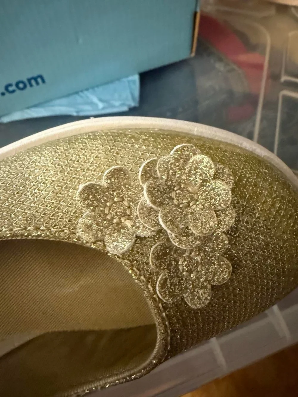 Stride Rite Girls' Gold Glitter Mary Janes with Flower Accent